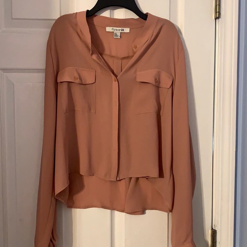 NEW Forever 21 Mauve Button Up Top